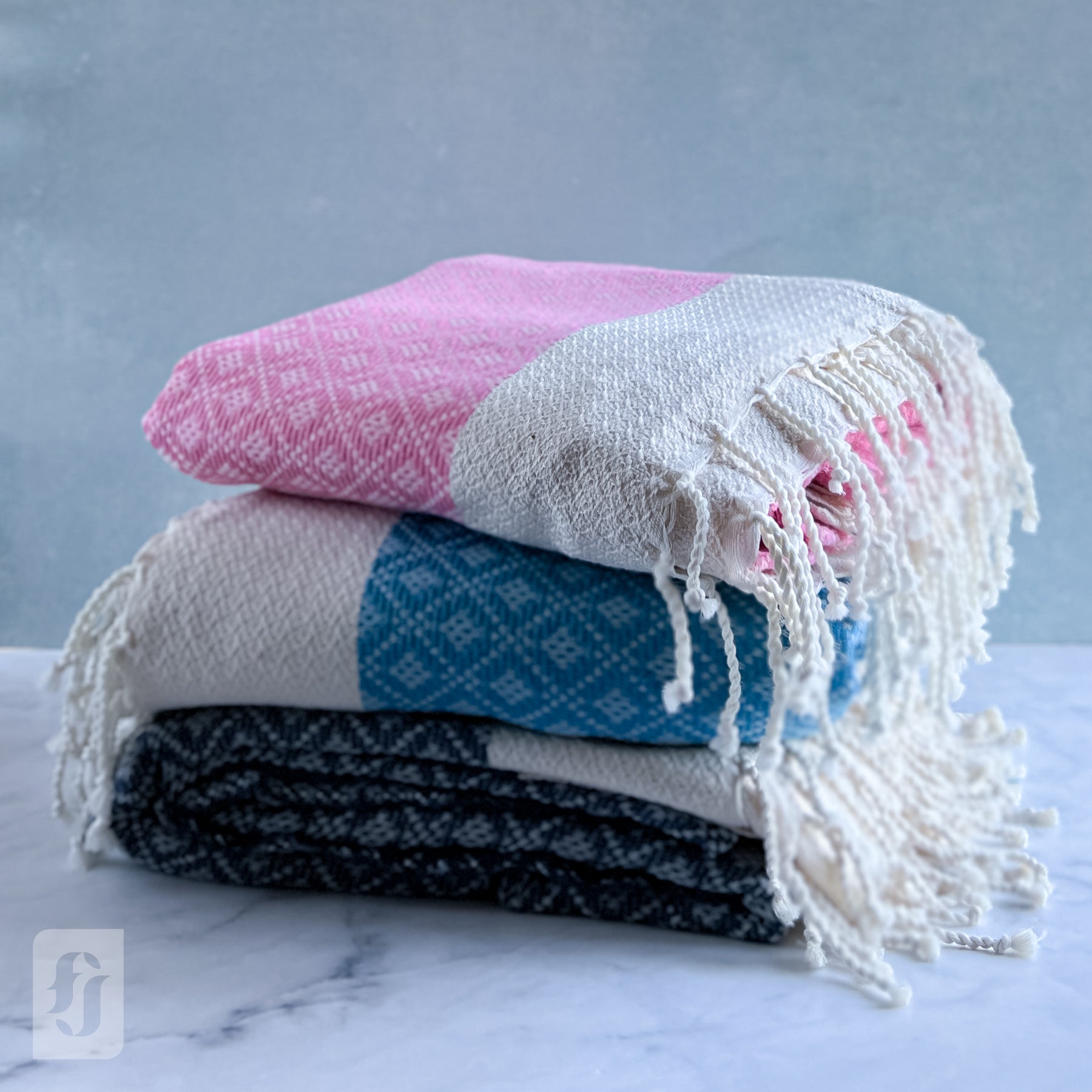 Jacquard Diamond Throw