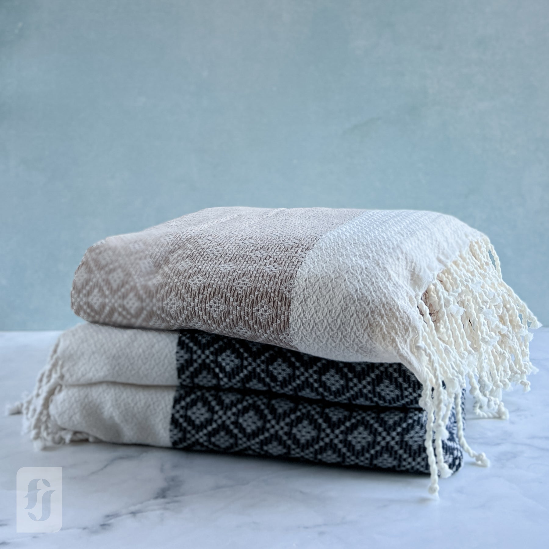 Jacquard Diamond Throw