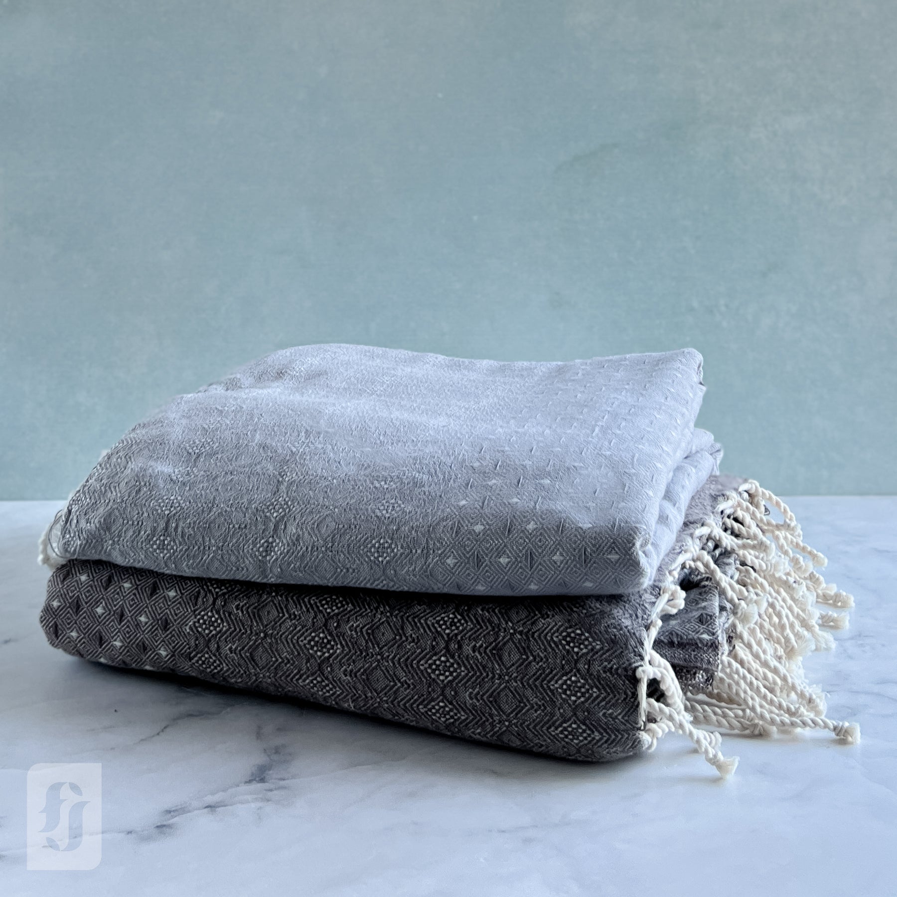 Jacquard Diamond Edge Throw