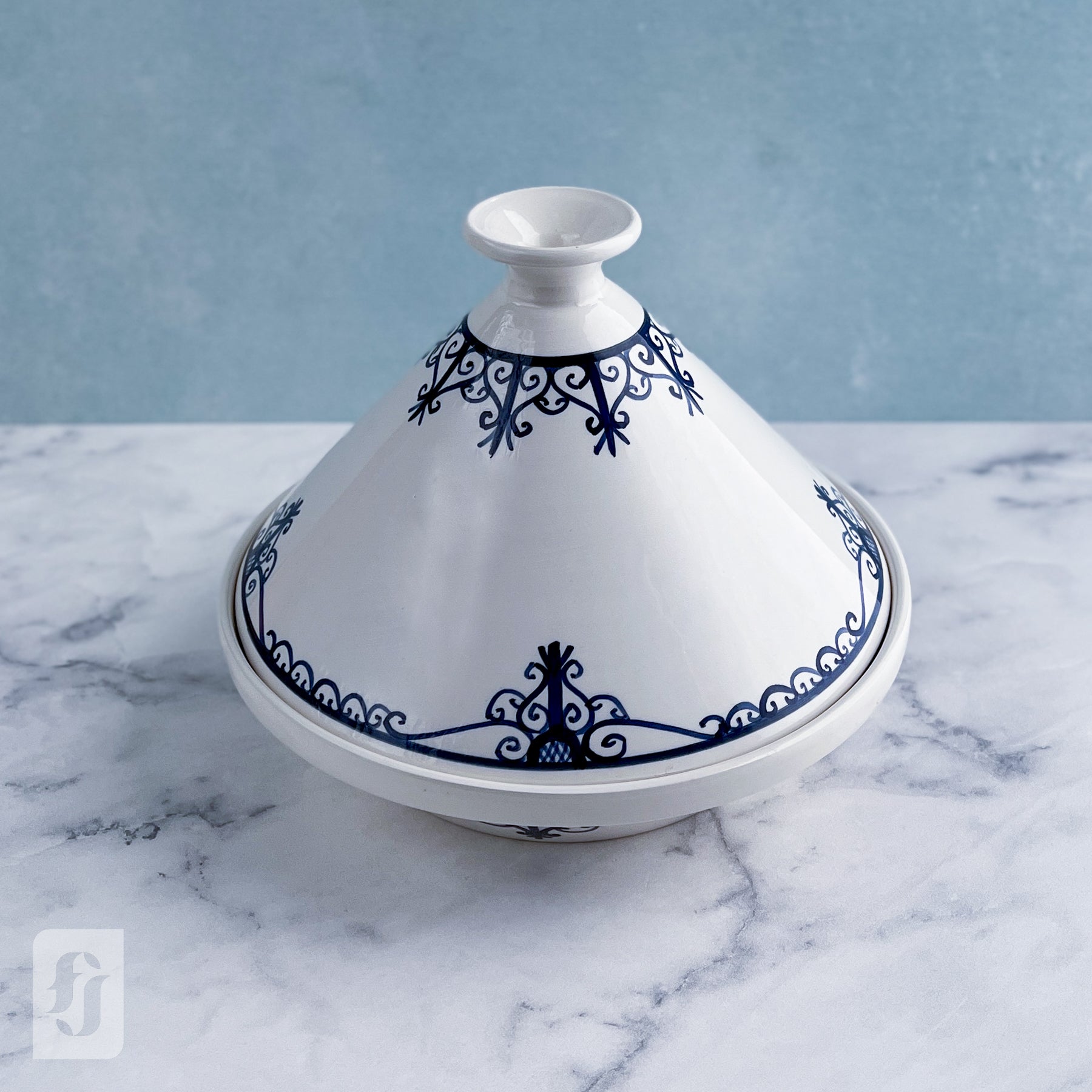 #color_white and blue